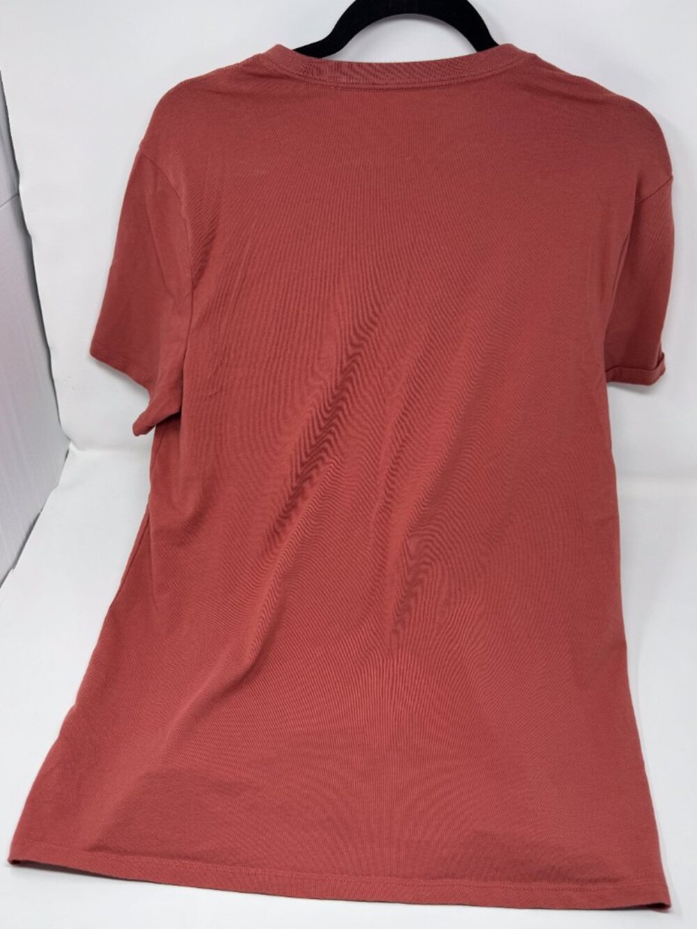 Tommy Hilfiger Men’s Classic Crew Neck T-Shirt Terracotta Red Size M - Picture 2 of 9
